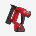 Степлер зауженный аккумуляторный MILWAUKEE, M18 FNCS18GS-202X, скоба 9,5-38мм