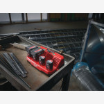 Зарядное устройство MILWAUKEE, M12 C4 Зарядное устройство MILWAUKEE, M12 C4
