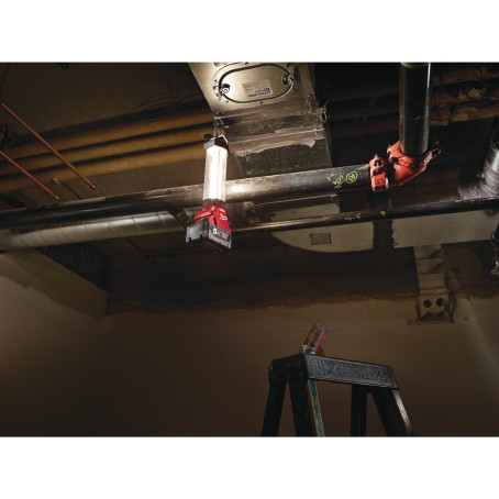 Ліхтар акумуляторний MILWAUKEE, M18 LL-0 Ліхтар акумуляторний MILWAUKEE, M18 LL-0