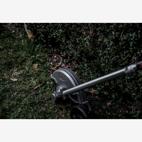 Насадка для подкашивания аккумуляторная QUIK-LOK™ MILWAUKEE, M18 FUEL FOPH-EA Насадка для подкашивания аккумуляторная QUIK-LOK™ MILWAUKEE, M18 FUEL FOPH-EA