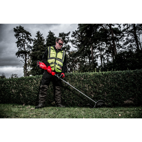Насадка для подкашивания аккумуляторная QUIK-LOK™ MILWAUKEE, M18 FUEL FOPH-EA Насадка для подкашивания аккумуляторная QUIK-LOK™ MILWAUKEE, M18 FUEL FOPH-EA