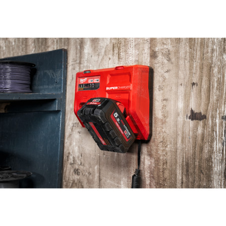 Зарядное устройство MILWAUKEE, M12-18SCEU SUPER TURBO Зарядное устройство MILWAUKEE, M12-18SCEU SUPER TURBO