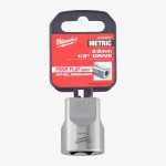 Головка хромированная метрическая 1/2'' MILWAUKEE, 23мм Головка хромированная метрическая 1/2'' MILWAUKEE, 23мм