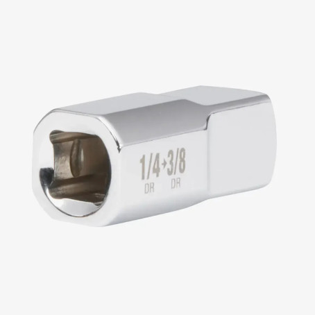 Переходник для головок хромированний MILWAUKEE с 1/4'' на 3/8''