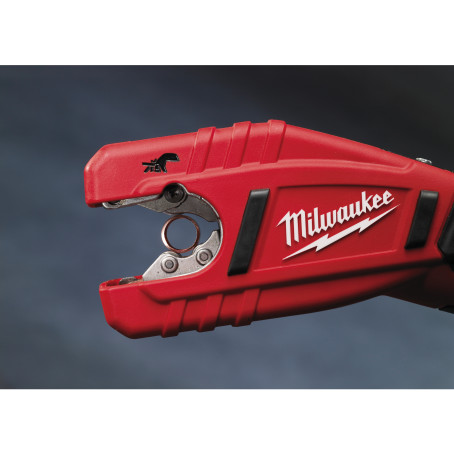 Труборез для медных труб аккумуляторный MILWAUKEE, C12 PC-0