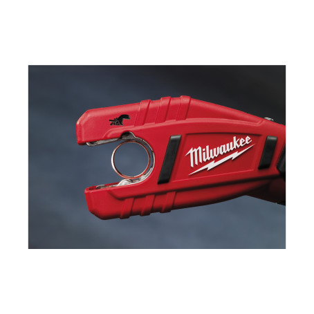 Труборез для медных труб аккумуляторный MILWAUKEE, C12 PC-0