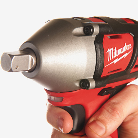 Гайковерт аккумуляторный 1/2'' MILWAUKEE, M18 BIW12-402C