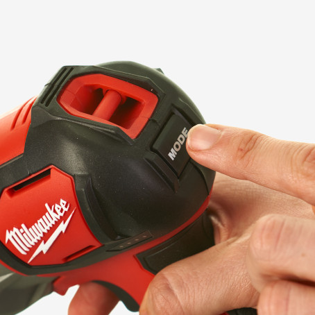 Ліхтар акумуляторний MILWAUKEE, M12 SLED-0 Ліхтар акумуляторний MILWAUKEE, M12 SLED-0