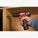Дриль-шурупокрут акумуляторний MILWAUKEE, M12 BDD-152С, 50Нм (+ зар.пристр, 2 акум.Х 1.5Аг, кейс)