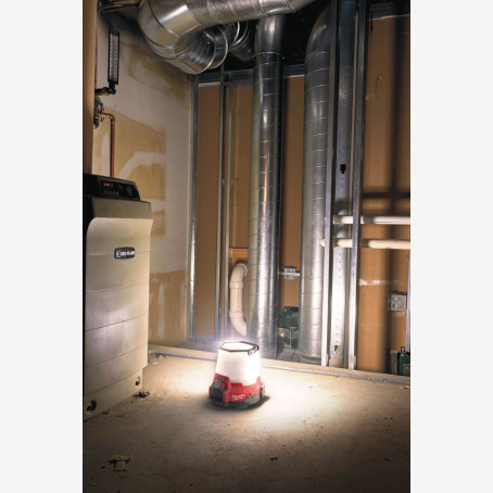 Фонарь аккумуляторный MILWAUKEE, M18 ONESLSP-0 Фонарь аккумуляторный MILWAUKEE, M18 ONESLSP-0