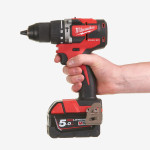 Дриль-шурупокрут з ударом акумуляторний MILWAUKEE, M18 CBLPD-202C, 60Нм, (+ заряд.пристрій, 2 акум.Х 2Аг, кейс) Дриль-шурупокрут з ударом акумуляторний MILWAUKEE, M18 CBLPD-202C, 60Нм, (+ заряд.пристрій, 2 акум.Х 2Аг, кейс)