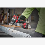 Дриль-шурупокрут акумуляторний MILWAUKEE, M18 CBLDD-0X, 60Нм (HDкейс) Дриль-шурупокрут акумуляторний MILWAUKEE, M18 CBLDD-0X, 60Нм (HDкейс)
