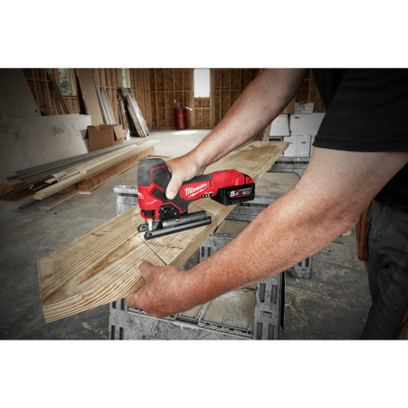 Лобзик аккумуляторный MILWAUKEE, M18FBJS-0X (HDкейс) Лобзик аккумуляторный MILWAUKEE, M18FBJS-0X (HDкейс)