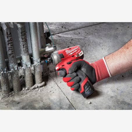 Винтоверт аккумуляторный 1/4'' HEX MILWAUKEE, M12 FUEL FQID-202X