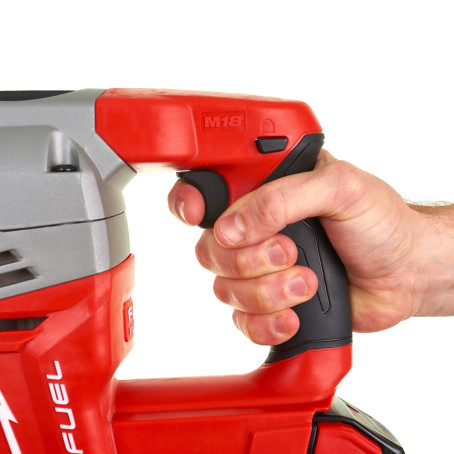 Перфоратор SDS-MAX аккумуляторный MILWAUKEE, M18 FUEL CHM-121C Перфоратор SDS-MAX аккумуляторный MILWAUKEE, M18 FUEL CHM-121C