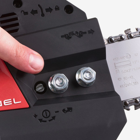 Пила цепная аккумуляторная MILWAUKEE, M18 FUEL FCHSC-121