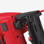 Степлер зауженный аккумуляторный MILWAUKEE, M18 FNCS18GS-202X, скоба 9,5-38мм Степлер зауженный аккумуляторный MILWAUKEE, M18 FNCS18GS-202X, скоба 9,5-38мм