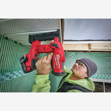 Степлер зауженный аккумуляторный MILWAUKEE, M18 FUEL FNCS18GS-0X