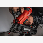 Гвоздезабивной пистолет аккумуляторный MILWAUKEE, M18 FN15GA-0X, 32/64мм Гвоздезабивной пистолет аккумуляторный MILWAUKEE, M18 FN15GA-0X, 32/64мм