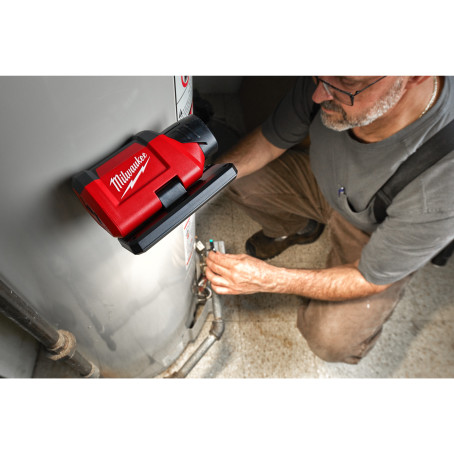 Фонарь аккумуляторный MILWAUKEE, M12 PAL-0 Фонарь аккумуляторный MILWAUKEE, M12 PAL-0