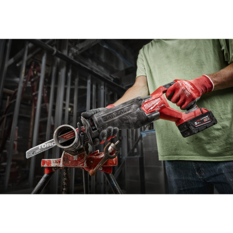 Пила шабельна акумуляторна MILWAUKEE, M18 FSZ-0X (HDкейс)