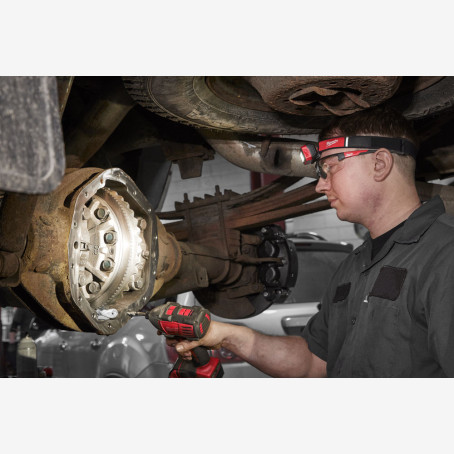 Фонарь аккумуляторный налобний MILWAUKEE, IR HL450 Фонарь аккумуляторный налобний MILWAUKEE, IR HL450