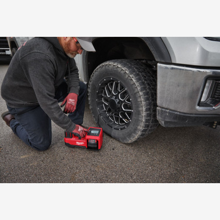 Насос повітряний акумуляторний MILWAUKEE, M18 BI-0