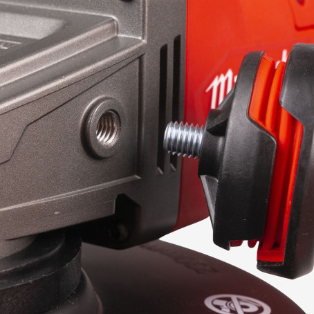 Шлифмашина угловая аккумуляторная MILWAUKEE, M18 ONEFLAG230XPDB-122C, Ø230мм (+зарядное устройство, 2 аккум. Х 12Ач, кейс)