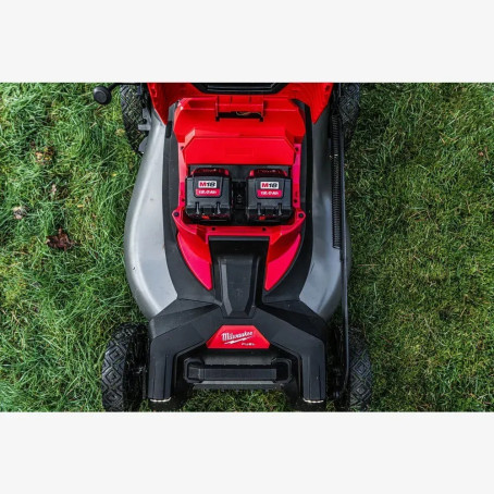 Газонокосилка самоходная аккумуляторная MILWAUKEE, M18 F2LM53-122 Газонокосилка самоходная аккумуляторная MILWAUKEE, M18 F2LM53-122