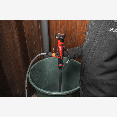 Насос для води ручний акумуляторний MILWAUKEE, M12 BSWP-0