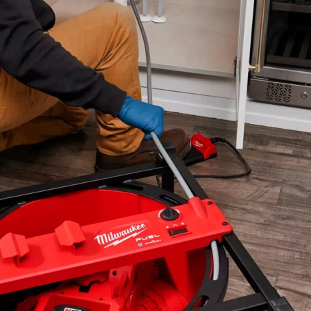 Машина прочистная аккумуляторная MILWAUKEE, M18 FUEL HSFSM-122 Машина прочистная аккумуляторная MILWAUKEE, M18 FUEL HSFSM-122