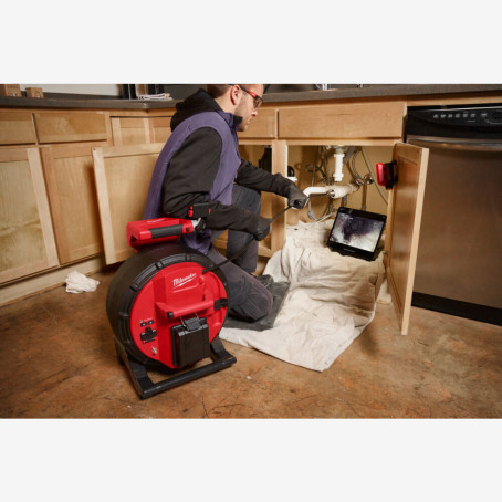 Камера инспекционная аккумуляторная MILWAUKEE, M18 SIC30 (30м) Камера инспекционная аккумуляторная MILWAUKEE, M18 SIC30 (30м)