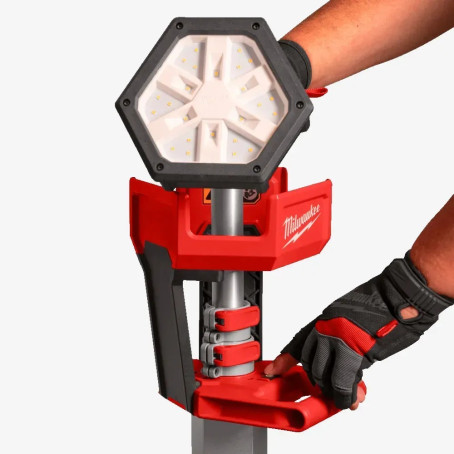 Фонарь светодиодный аккумуляторный напольный MILWAUKEE, M18 SAL2-502B