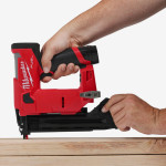 Цвяхозабивний пістолет акумуляторний MILWAUKEE, M12 FCN18GS-202X, 16/38мм