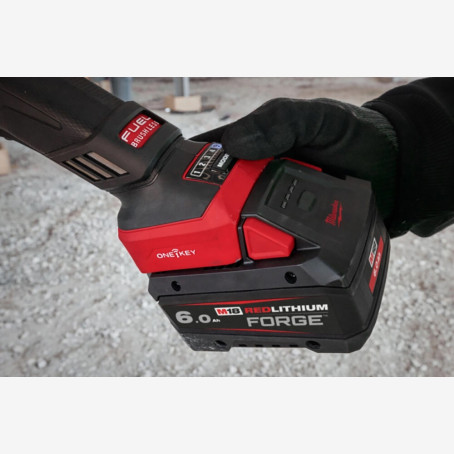 Шлифмашина угловая аккумуляторная MILWAUKEE, M18 FHSAGO125XBDB2-0X, Ø125мм (HDкейс) (+акк.FORGE™, M18 FH8 (8Aч)) Шлифмашина угловая аккумуляторная MILWAUKEE, M18 FHSAGO125XBDB2-0X, Ø125мм (HDкейс) (+акк.FORGE™, M18 FH8 (8Aч))
