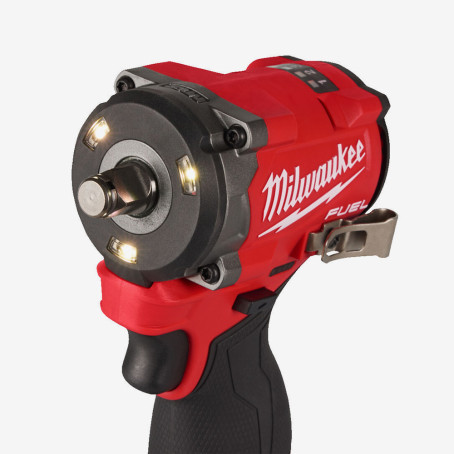 Гайковерт аккумуляторный 1/2" MILWAUKEE, M12 FCIWF12G3-0, 746 Нм