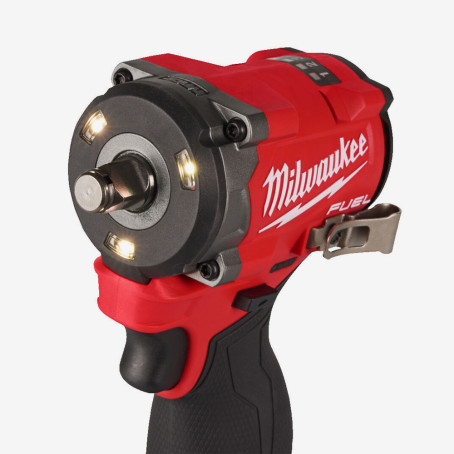 Гайковерт аккумуляторный 1/2" MILWAUKEE, M12 FCIWF12G3-502X, 746 Нм, (+ЗУ, 2 аккум.Х 5Аг, HD кейс)