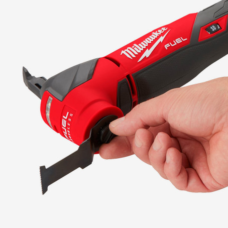 Инструмент многофункциональный аккумуляторный MILWAUKEE, M18 FMT-0 Инструмент многофункциональный аккумуляторный MILWAUKEE, M18 FMT-0