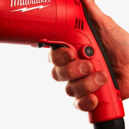 Дриль MILWAUKEE HDE 13 RQX, 950Вт Дриль MILWAUKEE HDE 13 RQX, 950Вт