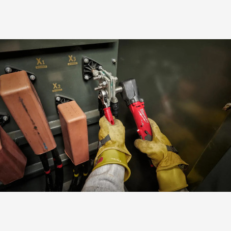 Гайковерт угловой аккумуляторный 3/8'' MILWAUKEE, M12 FUEL FRAIWF38-0 Гайковерт угловой аккумуляторный 3/8'' MILWAUKEE, M12 FUEL FRAIWF38-0