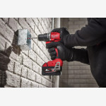 Дрель-шуруповерт с ударом аккумуляторный MILWAUKEE, M18 BLPDRC-0, 60Нм (+акк., M18 B2 (2Ач)) Дрель-шуруповерт с ударом аккумуляторный MILWAUKEE, M18 BLPDRC-0, 60Нм (+акк., M18 B2 (2Ач))
