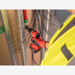 Дриль-шурупокрут акумуляторний MILWAUKEE, M18 BLDDRC-502C, 60Нм (+ заряд.прис., 2акум. Х5Аг, кейс) Дриль-шурупокрут акумуляторний MILWAUKEE, M18 BLDDRC-502C, 60Нм (+ заряд.прис., 2акум. Х5Аг, кейс)