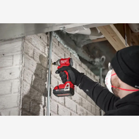 Винтоверт аккумуляторный 1/4'' HEX MILWAUKEE, M18 BLIDR-0X